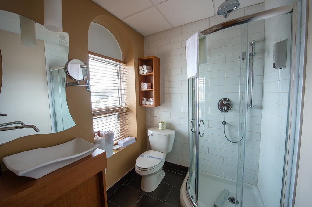 Hotel Du Fjord Chicoutimi Quarto foto