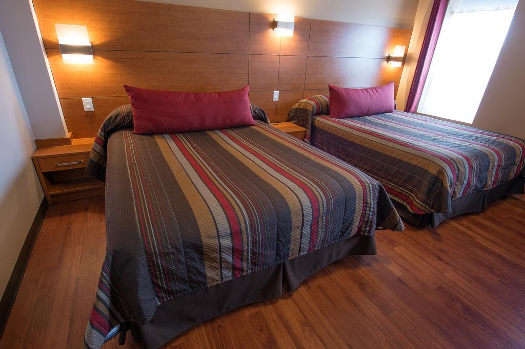 Hotel Du Fjord Chicoutimi Quarto foto