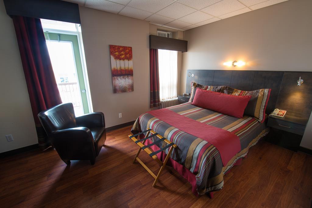 Hotel Du Fjord Chicoutimi Quarto foto
